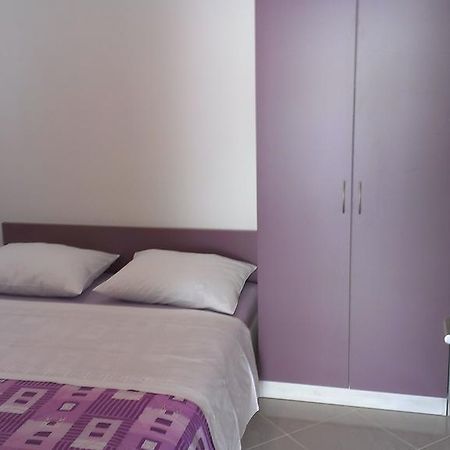 Apartments Hana Starigrad Paklenica Habitación foto