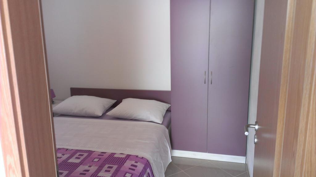 Apartments Hana Starigrad Paklenica Habitación foto