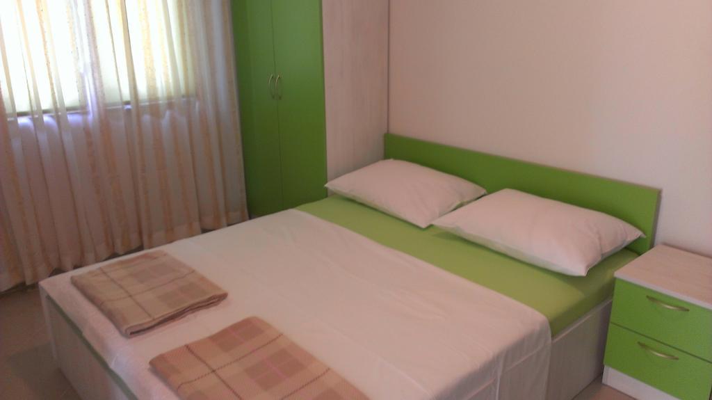 Apartments Hana Starigrad Paklenica Habitación foto